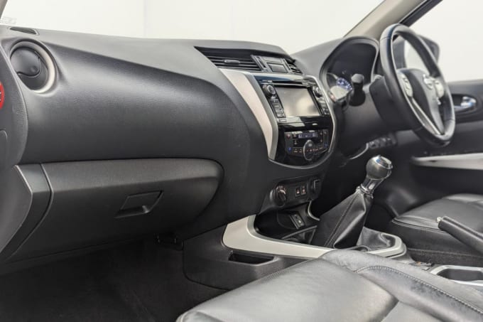 2025 Nissan Navara