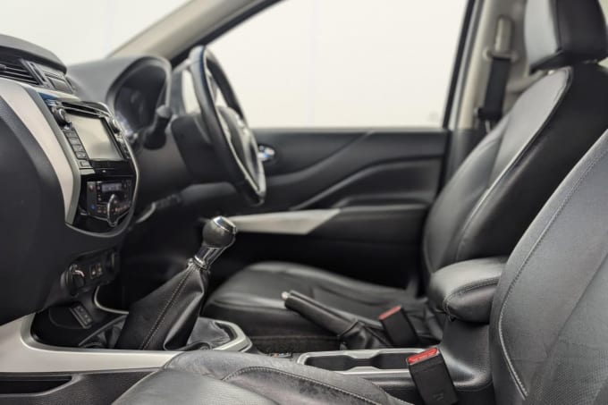 2025 Nissan Navara