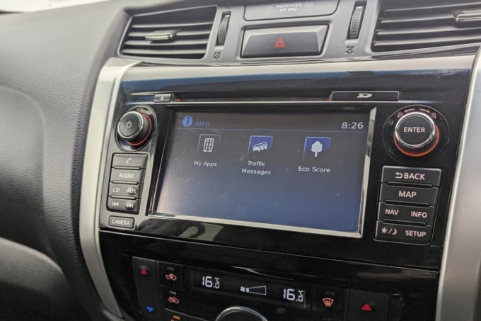 2025 Nissan Navara