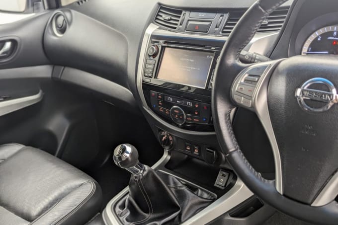 2025 Nissan Navara