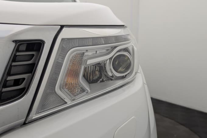2025 Nissan Navara