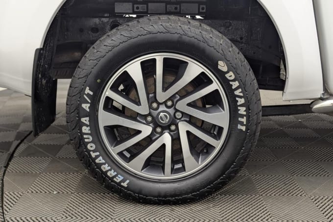 2025 Nissan Navara