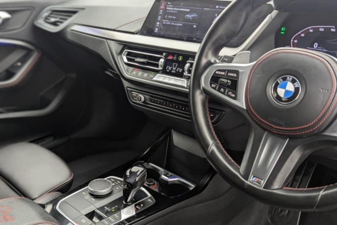 2025 BMW 1 Series