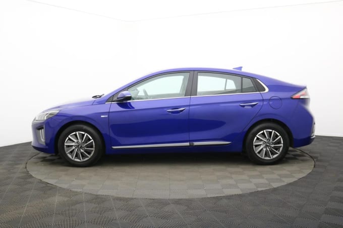 2025 Hyundai Ioniq