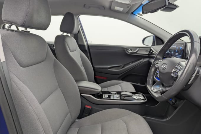 2025 Hyundai Ioniq
