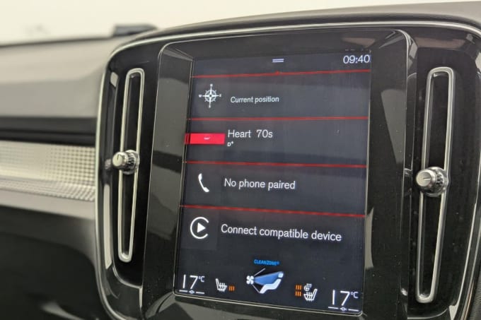 2025 Volvo Xc40