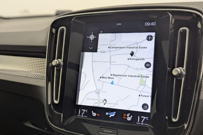 2025 Volvo Xc40