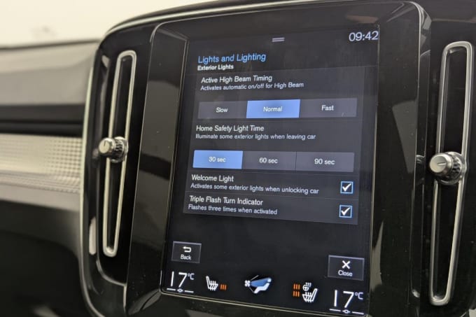 2025 Volvo Xc40