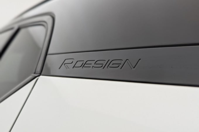 2025 Volvo Xc40