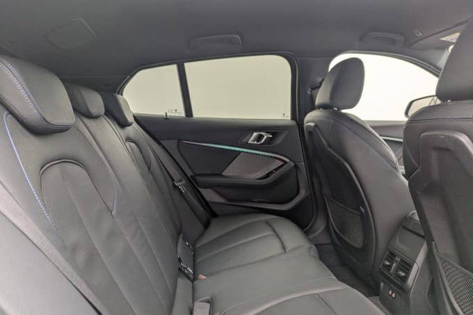 2025 BMW 1 Series