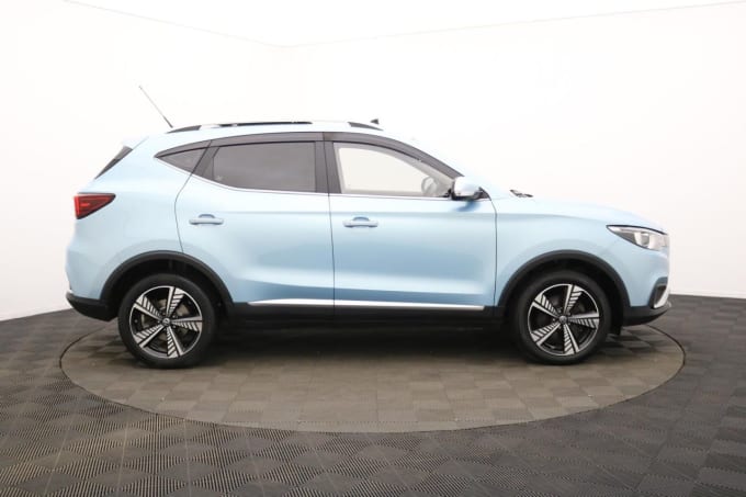 2025 Mg Mg Zs