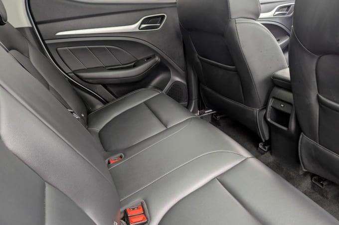 2025 Mg Mg Zs