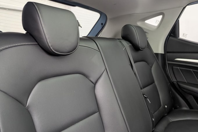 2025 Mg Mg Zs