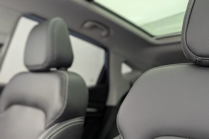 2025 Mg Mg Zs