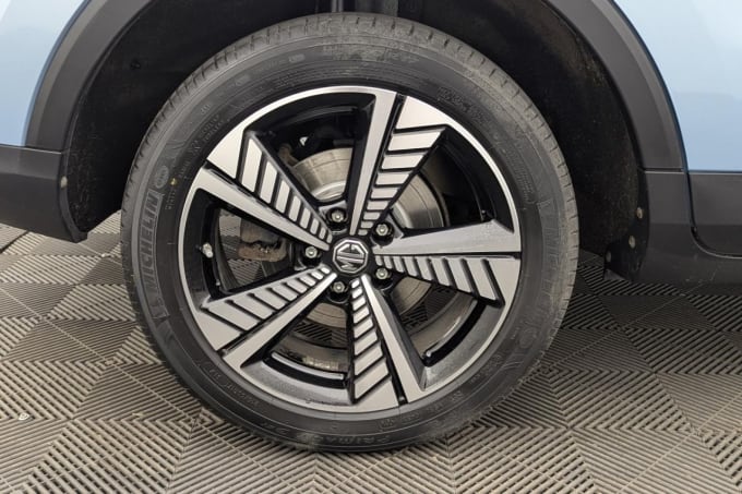 2025 Mg Mg Zs