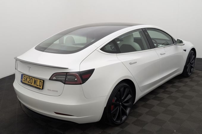 2025 Tesla Model 3