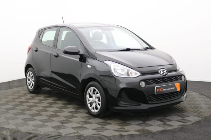 2025 Hyundai I10