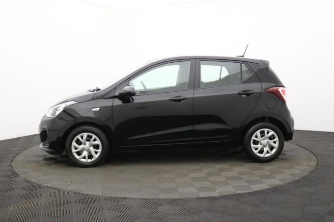 2025 Hyundai I10
