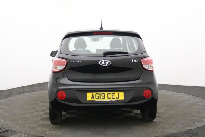 2025 Hyundai I10