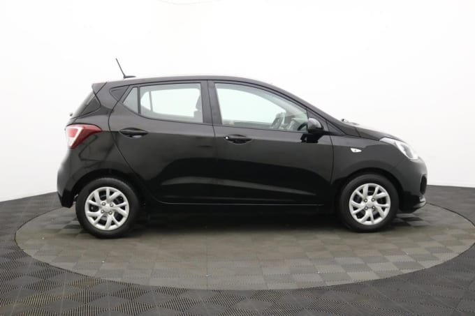 2025 Hyundai I10