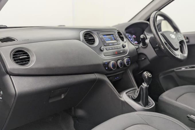 2025 Hyundai I10