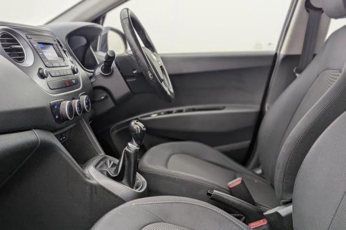 2025 Hyundai I10