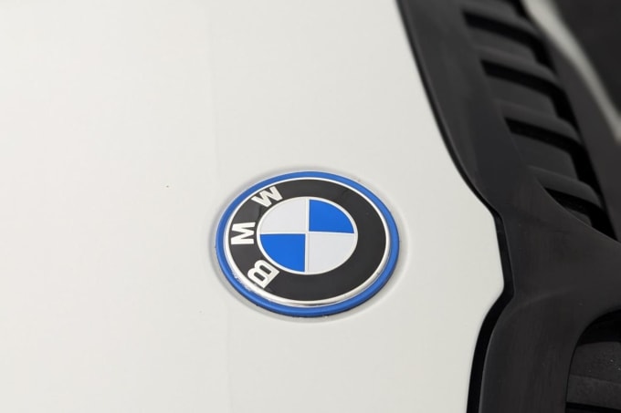 2025 BMW 3 Series