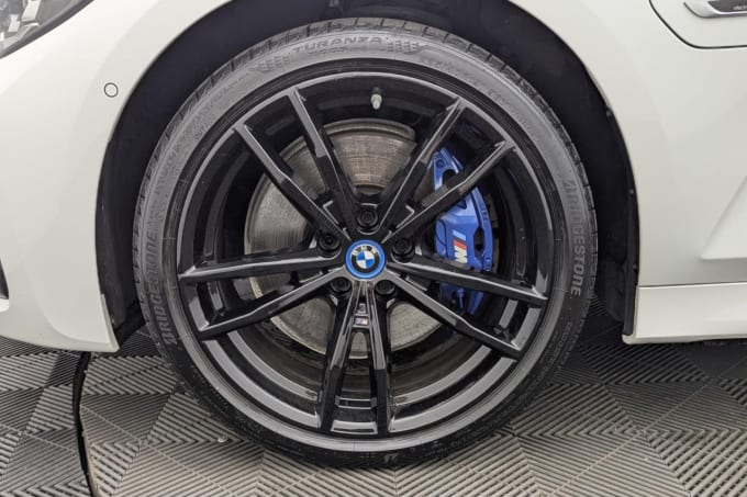 2025 BMW 3 Series