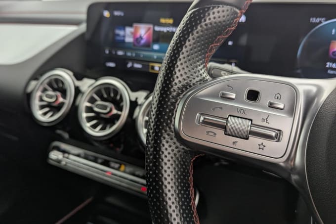 2025 Mercedes-benz Eqa