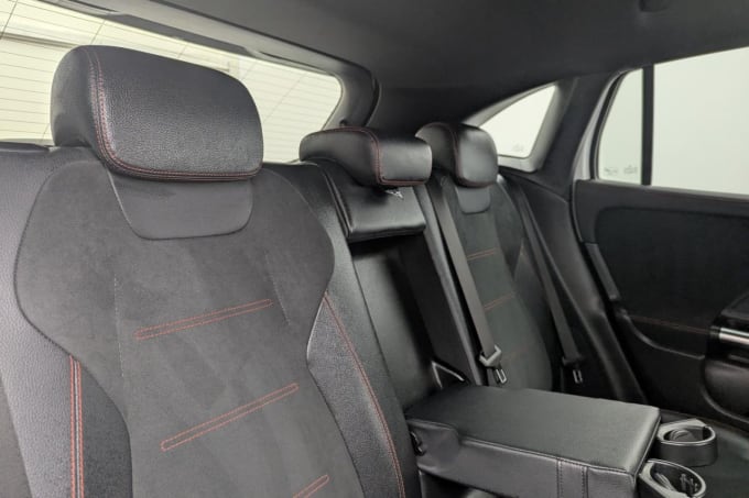2025 Mercedes-benz Eqa