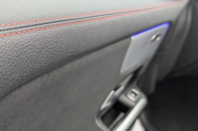 2025 Mercedes-benz Eqa