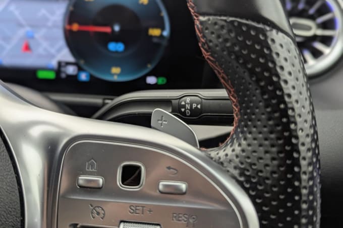 2025 Mercedes-benz Eqa