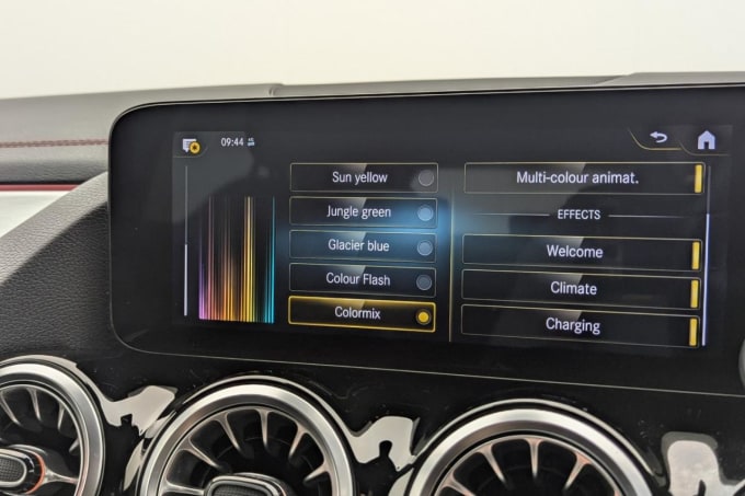 2025 Mercedes-benz Eqa