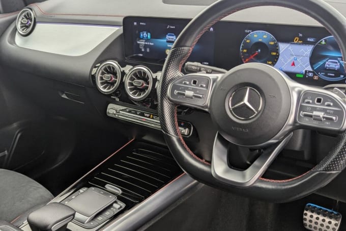 2025 Mercedes-benz Eqa