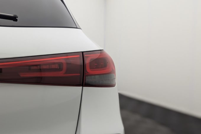 2025 Mercedes-benz Eqa