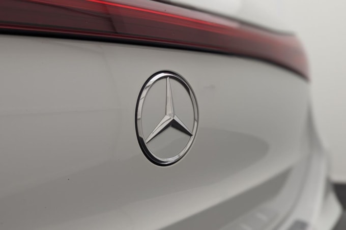 2025 Mercedes-benz Eqa