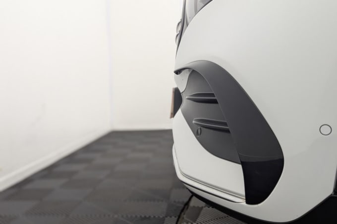 2025 Mercedes-benz Eqa