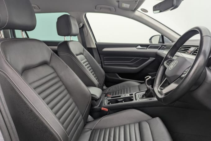 2025 Volkswagen Passat