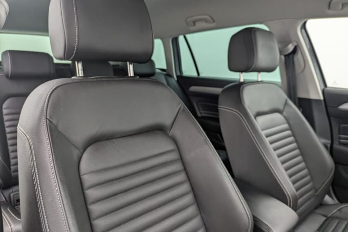 2025 Volkswagen Passat