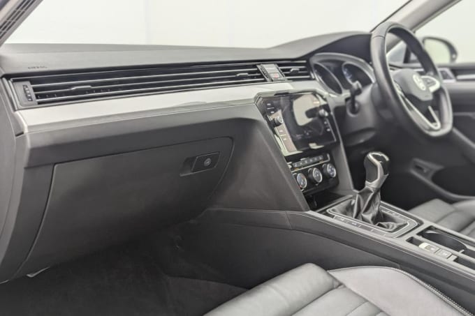 2025 Volkswagen Passat