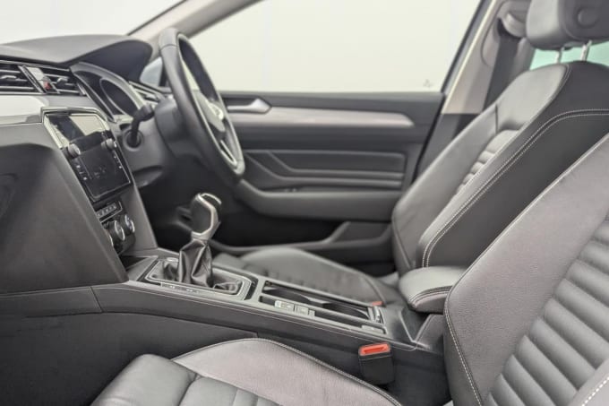 2025 Volkswagen Passat