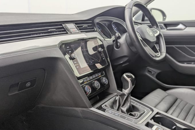 2025 Volkswagen Passat