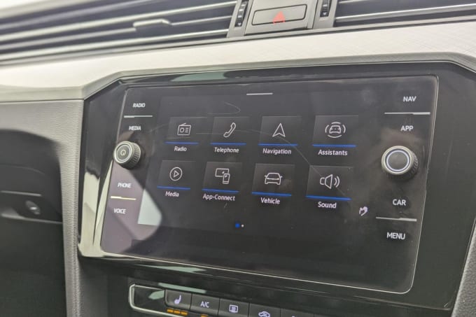 2025 Volkswagen Passat