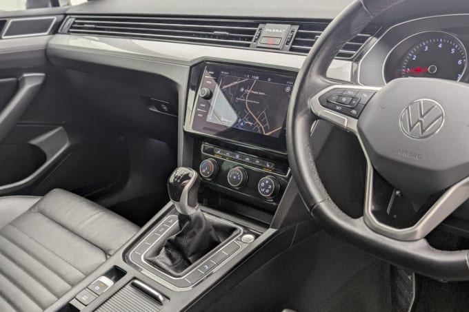 2025 Volkswagen Passat