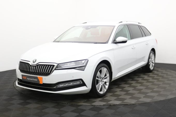 2025 Skoda Superb