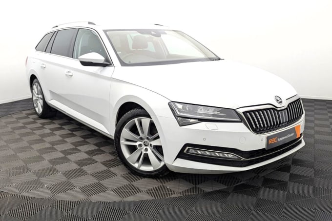 2025 Skoda Superb