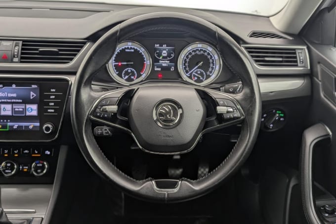 2025 Skoda Superb