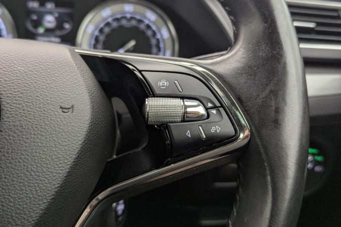 2025 Skoda Superb