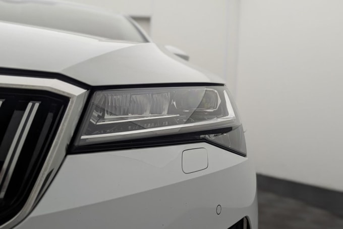 2025 Skoda Superb