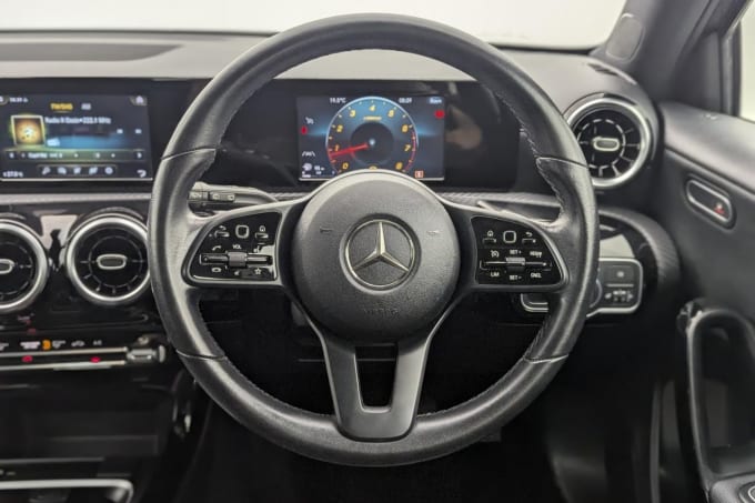 2025 Mercedes-benz A-class